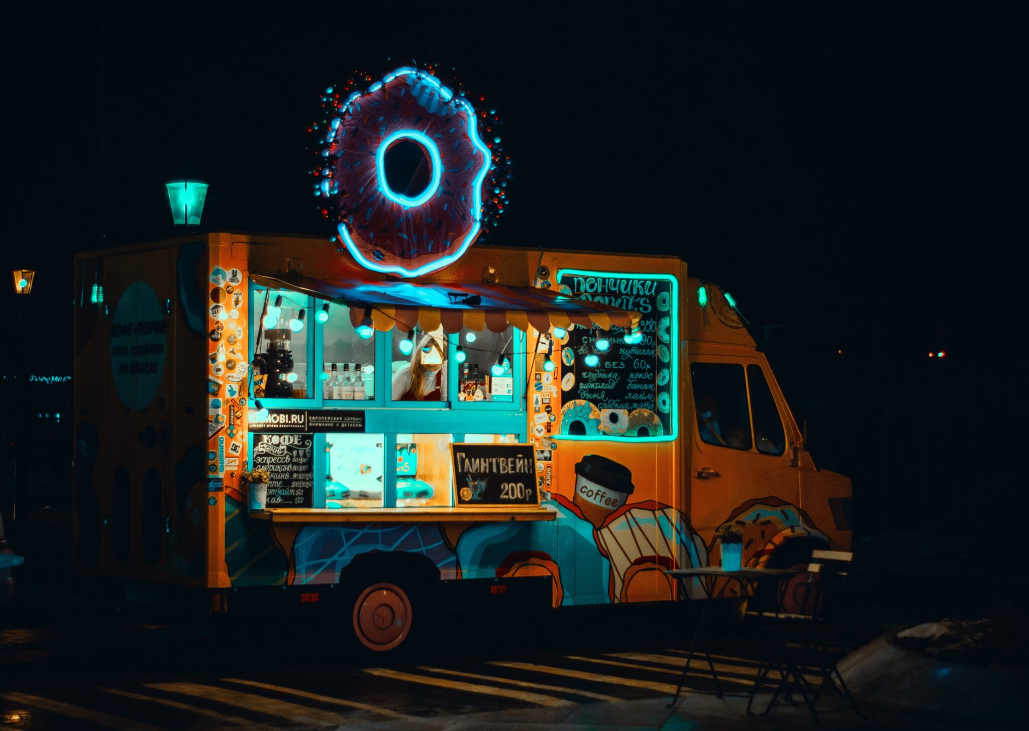 solar-powered-food-trucks-do-food-truck-solar-panels-work-solarsena