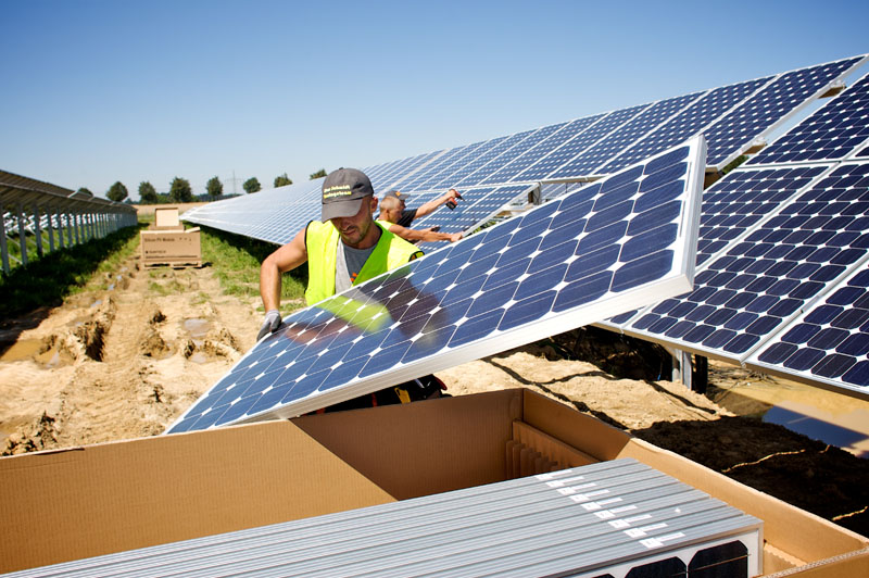 Solar Panel Recycling Companies are Helping the Environment